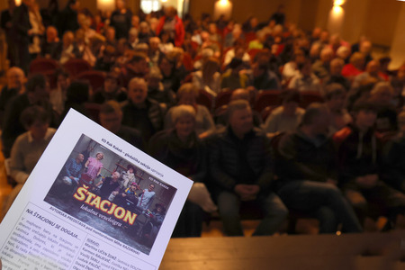 ŠTACJON komedija kulturnega društva RAK 02 FOTO LJUBO VUKELIČ